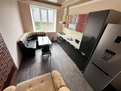 Casă nouă cu euroreparație+ anexă, r. Edineț, sat. Cepeleuți! Se Accepta Schimb 