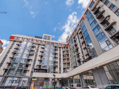 Spre vânzare penthouse în 2 nivele cu terasă în Durlești!