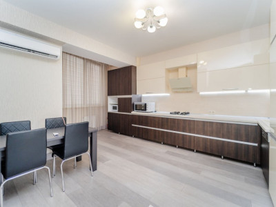 Apartament cu 2 camere, 80 m², Centru, Valea Trandafirilor!