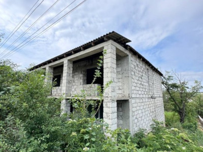 Vanzare casa în 2 nivele, 140 mp+6 ari, Telecentru!