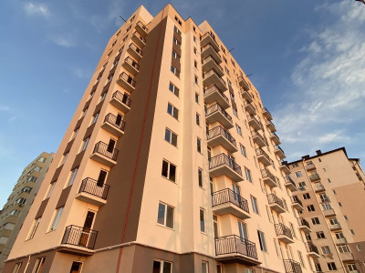 Vânzare apartament cu 2 camere+living 61,9m2, bloc nou, variantă albă, Durlești.