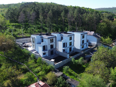 Casă Hi-Tech lângă pădure! Disponibilă și în rate pe 2 ani! 