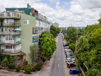 Apartament vizavi de Parcul Dendrarium!