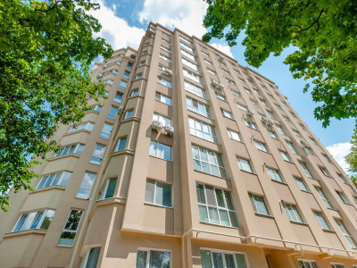 Apartament cu 2 camere în bloc nou, variantă albă, Botanica, bd. Traian.