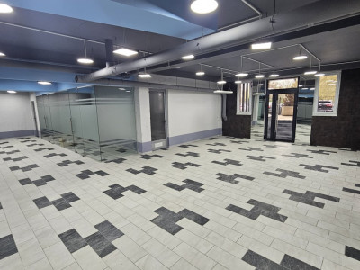 Продажа коммерческого помещения площадью 465 м².