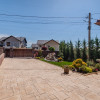 Casă în 3 nivele de vânzare în Băcioi  thumb 24