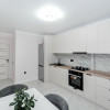 Apartament cu 2 camere + living, bloc dat în exploatare, reparație euro. thumb 7