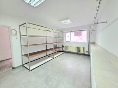 Spre vânzare spațiu comercial, Botanica, str. Hristo Botev.