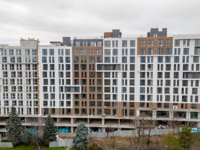 Apartament cu 3 camere la prima linie cu vedere panoramică!