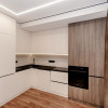 Vânzare apartament cu 3 camere+living, reparație euro, Centru, N. Testemițanu.  thumb 3