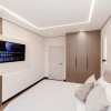 Vânzare apartament cu 3 camere+living, reparație euro, Centru, N. Testemițanu.  thumb 7