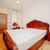 Apartament în 2 nivele cu reparație, or. Ialoveni. thumb 9
