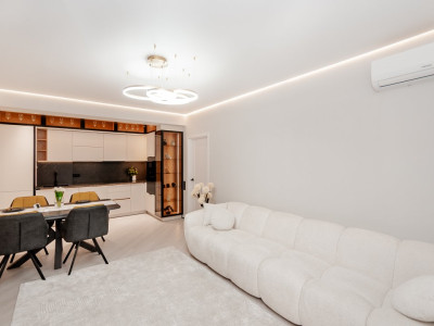 Apartament cu 2 camere+living, în complexul Artima, Inamstro.