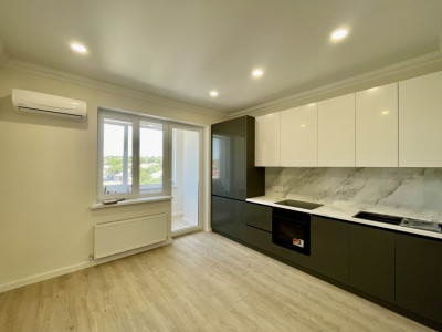 Apartament de vânzare – 1 cameră, reparație nouă, Băcioi.