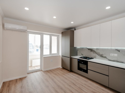 Apartament de vanzare cu 1 cameră în bloc nou, reparație euro, Băcioi.