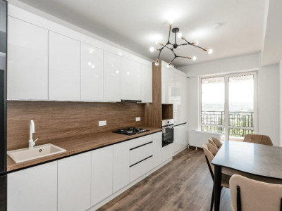Apartament cu 2 camere, reparație euro, complexul Artima!