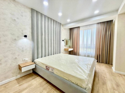 Apartament spațios 2 camere+living de vânzare în Durlești, str. Cartușa.