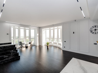 Penthouse exclusiv în complexul Dragalina!