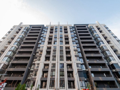 Vanzare apartament cu 1 cameră + living în complexul Artima.