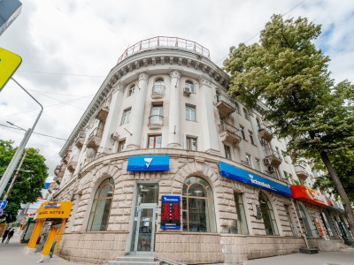 3-комнатная квартира в центре города на бульваре Штефан чел Маре!