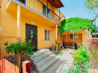 Продается дом, разделенный на 2 квартиры, Ультрацентр, М. Когэлничану.