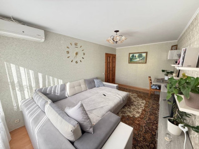 Apartament cu 3 camere – Telecentru, Șos. Hîncești 60/1, seria MS, 70,6 mp. 
