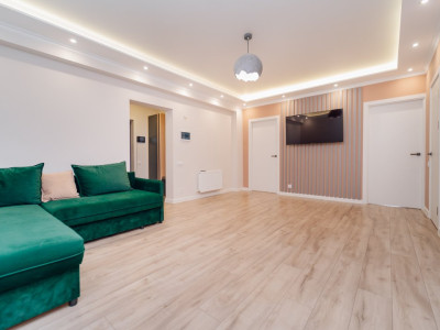 Ciocana, bd. Mircea cel Bătrân, 3 camere separate + zonă de living. 
