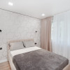 Apartament cu 3 camere, de mijloc, bilateral, Botanica, str. Independenței. thumb 1