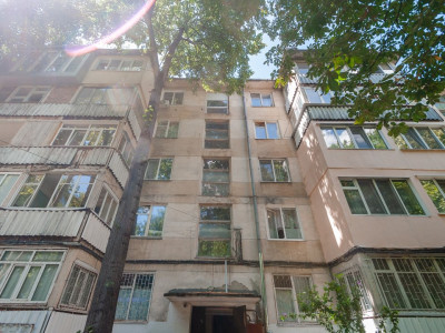 Vanzare apartament cu 2 camere, Râșcani, str. Florilor.