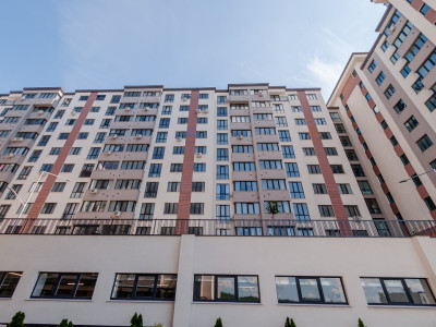 Buiucani, Ion Buzdugan 11, ExFactor, apartament cu 2 camere, reparație euro.
