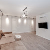Chirie apartament în centrul orașului, Ștefan cel Mare, 2 camere+living+parcare. thumb 3