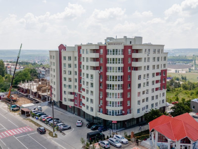 Vanzare apartament cu 2 camere + living, Ialoveni, Alexandru cel Bun.