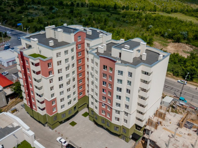 Vanzare apartament cu 2 camere + living, Ialoveni, Alexandru cel Bun.