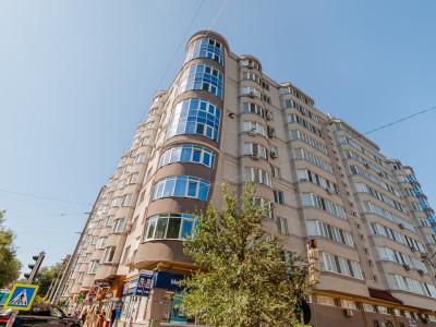 2-комнатная квартира в Центре, ул. Василе Александри, рядом с 40 лет.