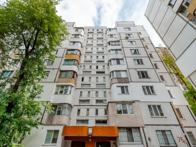 2-комнатная квартира в Центре, ул. Албишоара 76/5, серия 143.