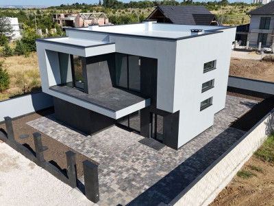 Casă de vânzare în Poiana Domnească, Durlești – Zona Nouă.