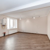 Alba Iulia 77/4, Gonvaro, apartament cu 2 camere + living, bilateral.  thumb 2
