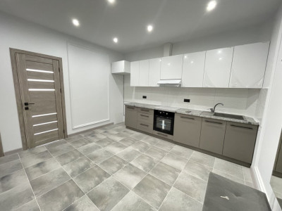 Apartament cu 2 camere de vanzare în Buiucani, reparație euro.