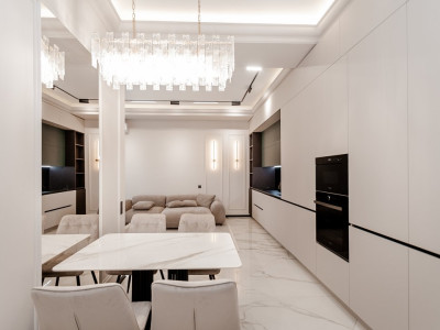 Apartament cu 2 camere + living, Complexul Oasis, Riscani.