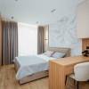 Newton House Ioana Radu, apartament cu 3 camere și living, complet mobilat.  thumb 12
