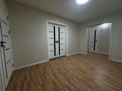 Apartament cu 3 camere separate, seria 143, Râșcani, Tudor Vladimirescu.  