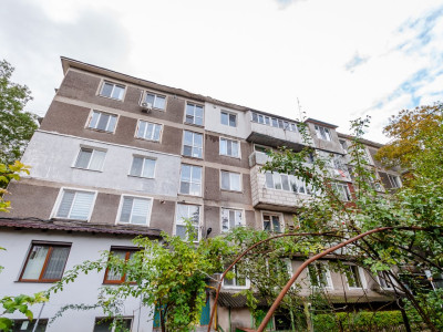 De vânzare apartament cu 2 camere în Cricova. 