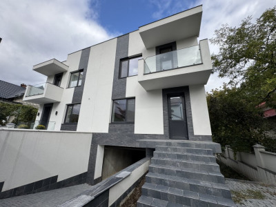 Vanzare duplex în Dumbrava, 2 nivele, 240 mp+3 ari. 