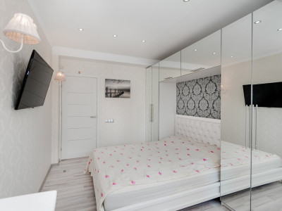 2-комнатная квартира + подземный гараж, Центр, Ион Касиан Суручану.