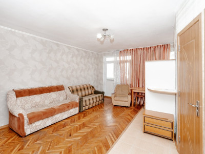 Apartament pentru închiriere  cu 2 camere, Centru, Calea Ieșilor.