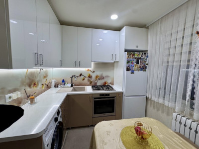 Продажа 2-комнатной квартиры с евроремонтом – Буюканы, ул. Ион Пеливан 13