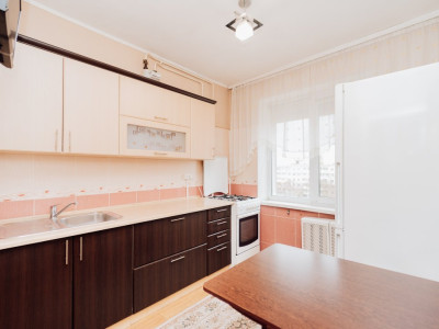 Botanica, 2 camere, seria Varnița, locație top! Reparat, mobilat! 