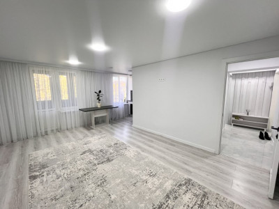 Продаётся 2-комнатная квартира с евроремонтом на Телецентре.