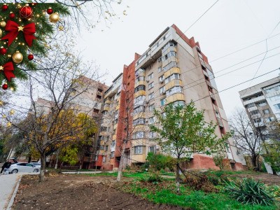 Apartament cu 3 camere separate – Botanica, str. Cetatea Albă (lângă Jumbo)