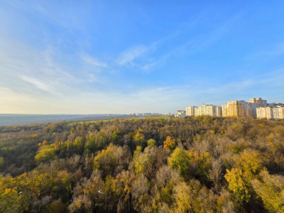 Vânzare Penthouse cu terasă și priveliște superbă, Botanica, Grenoble Residence!